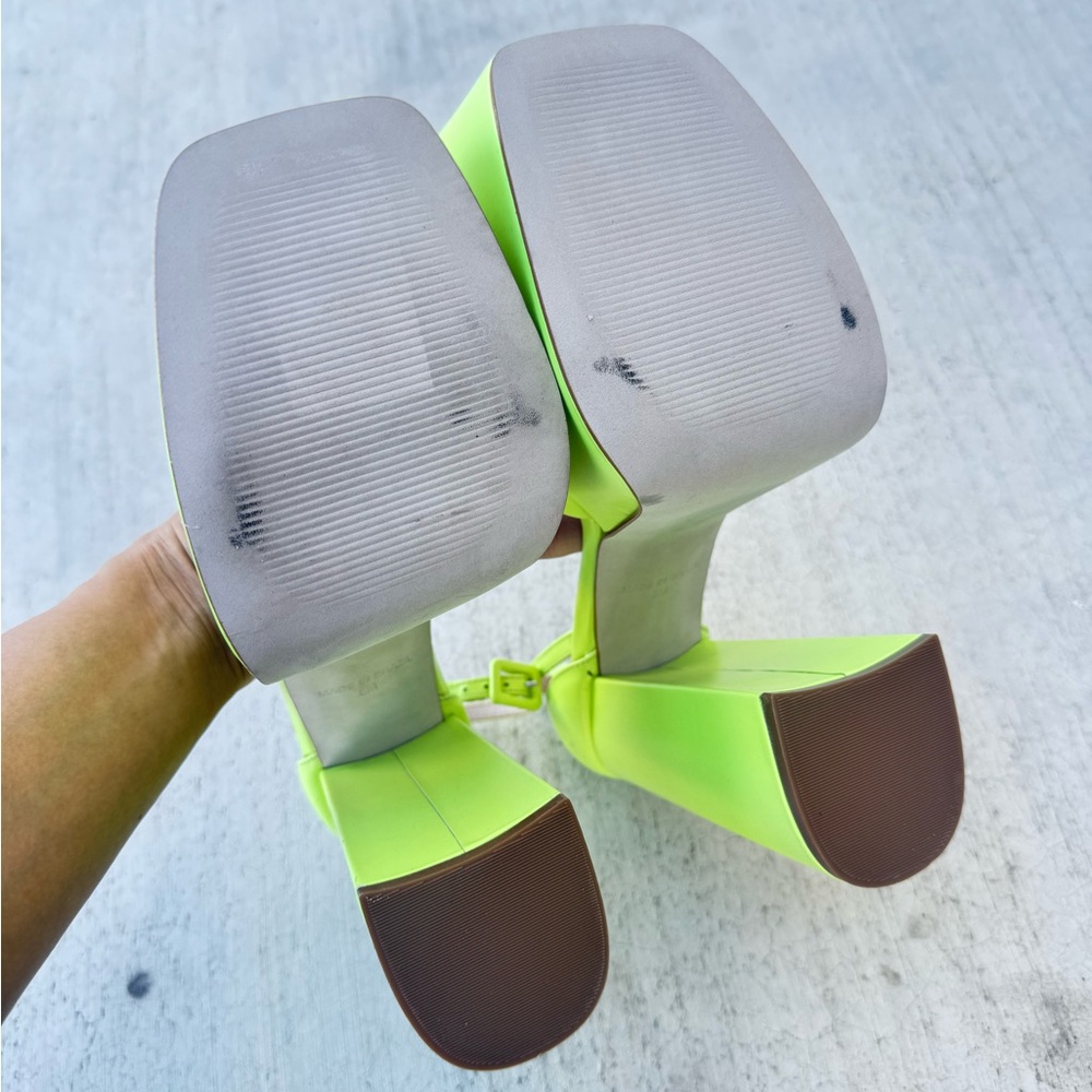 Steve Madden Neon Lime Platform Sandals - Picture 4 of 4